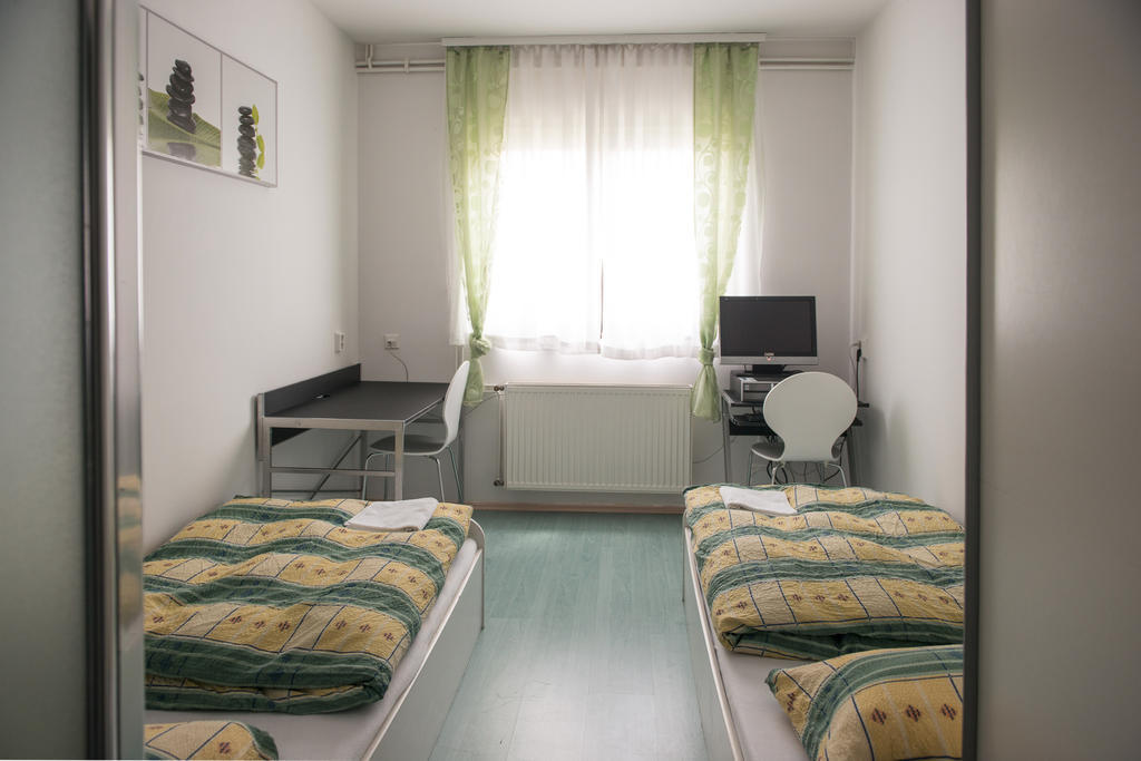 Hostel M Maribor Kamer foto